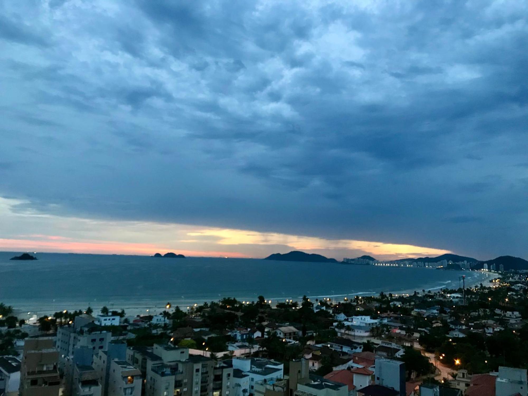 Apt Enseada Vista Mar Guaruja Bagian luar foto